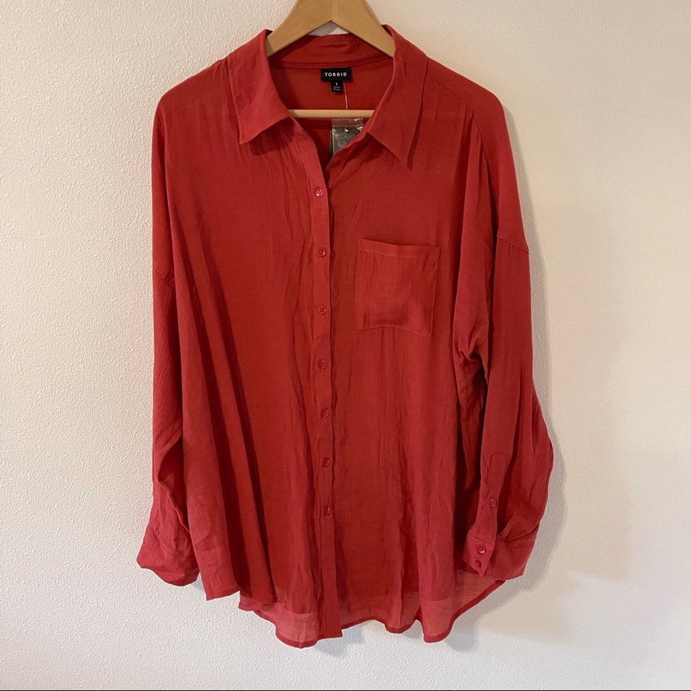 Torrid Dark Red Georgette Button Front Gauze Blouse Roll Tab Sleeve NWT 2020-1